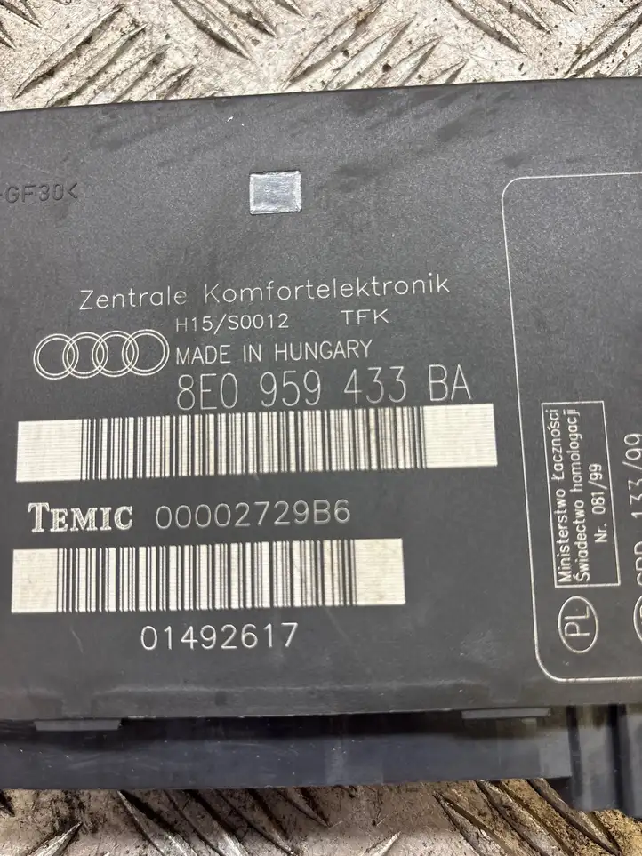 Audi A4 S4 B6 8E 8H (2000 - 2006) 8E0959433BA Модуль комфорта — фото 4