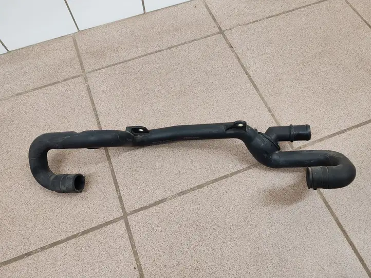 Subaru Legacy (2003 - 2009) Трубка EGR — фото 3