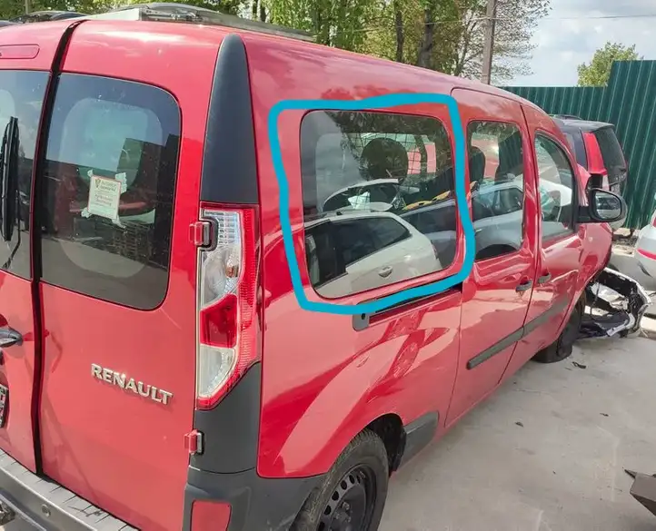 Renault Kangoo II (2014 - 2021) Заднее боковое стекло — фото 5