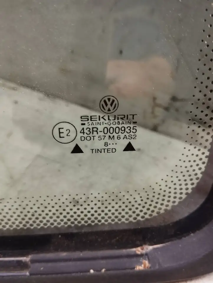 Volkswagen Transporter - Caravelle T4 (1990 - 2003) 43R000935 Заднее боковое стекло — фото 3