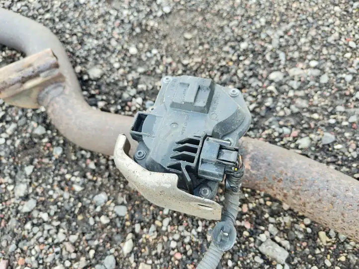 Nissan Qashqai (2013 - 2017) 50885503 Соединение выхлопной системы — фото 3