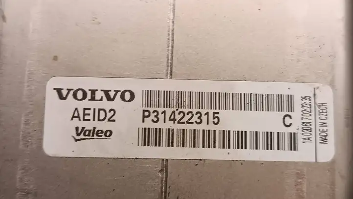 Volvo S90, V90 (2016 - 2020) 31422315 Охладитель клапана EGR — фото 6
