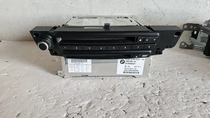 BMW 5 E60 E61 (2004 - 2010) 9191554 Магнитола / мультимедийная система — фото 1