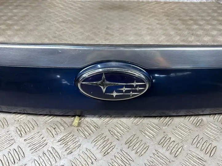 Subaru Forester SG (2006 - 2008) Центральный задний фонарь (бленда) — фото 4