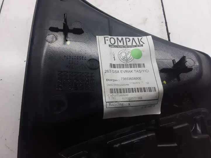 Fiat Doblo (2009 - 2015) 735507474 Прочие детали салона — фото 4