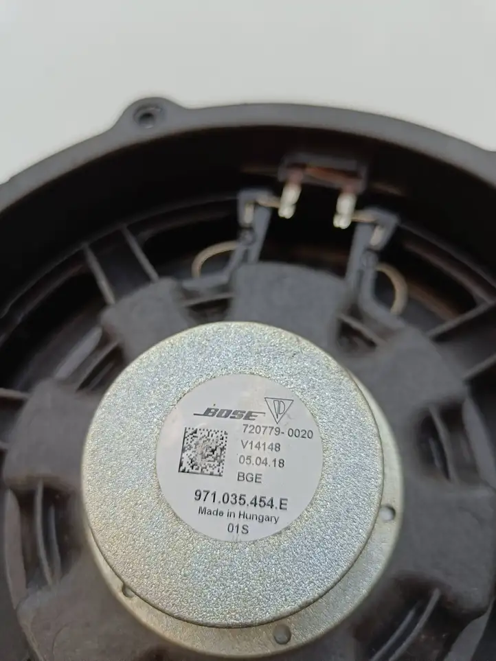 Porsche Taycan 9J1 (2019 - ) 971035454E Динамики передних дверей — фото 4