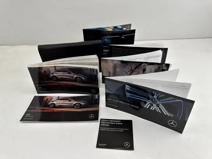 Mercedes-Benz EQC (2018 - ) A0005852300 Сервисная книжка — фото 4