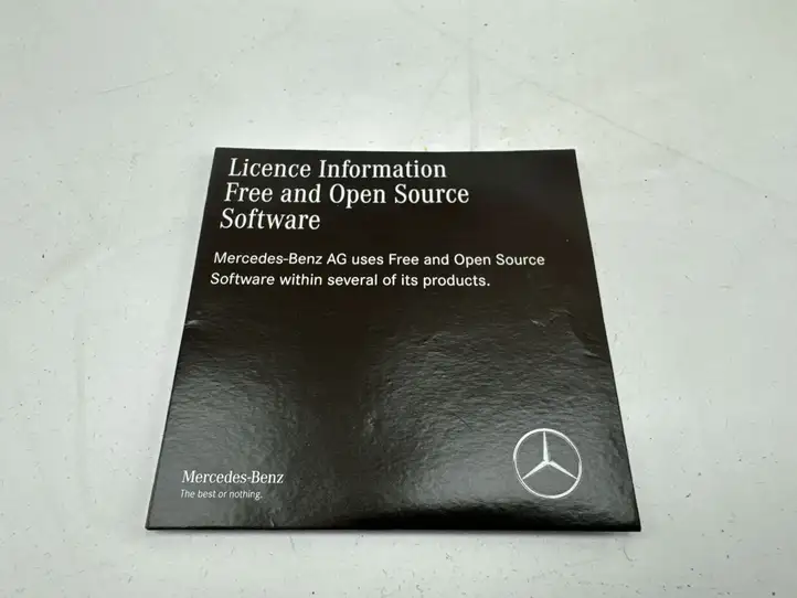Mercedes-Benz EQC (2018 - ) A0005852300 Сервисная книжка — фото 11