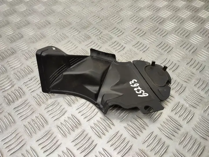 Audi A4 S4 B9 (2015 - 2019) 8W0806583B Прочие детали днища — фото 6