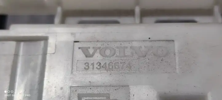 Volvo XC90 (2014 - 2019) 31346674 Реле защиты аккумулятора — фото 2