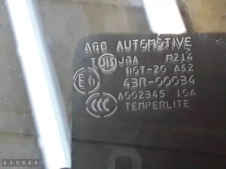 Mitsubishi ASX (2017 - 2019) e643r00034 Стекло передней двери — фото 3