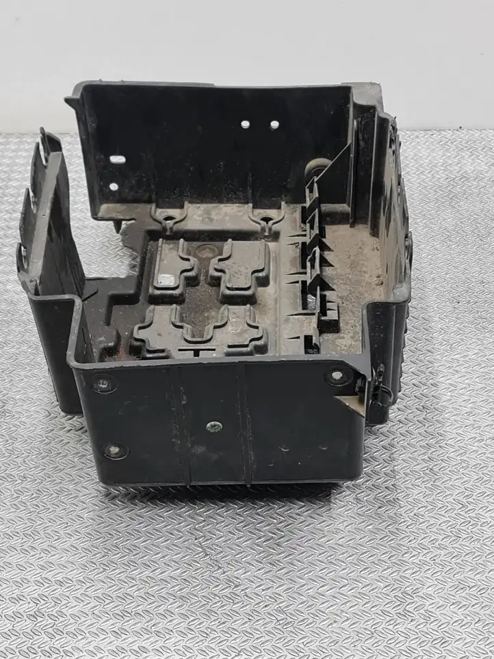 Citroen C3 (2002 - 2009) 9638079380 Ящик аккумулятора — фото 4