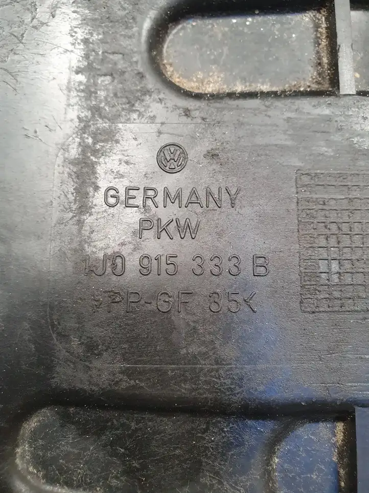 Volkswagen Bora (1998 - 2005) 1J0915333B Ящик аккумулятора — фото 5