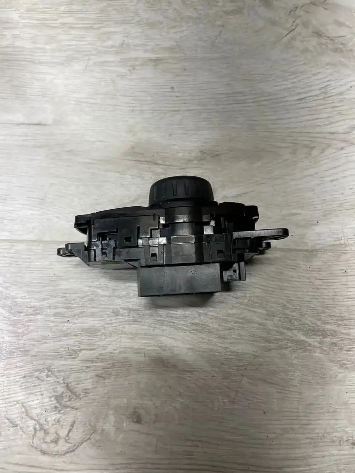 BMW 3 F30 F35 F31 (2012 - 2018) 926170403 Контроллер мультимедийной системы — фото 4