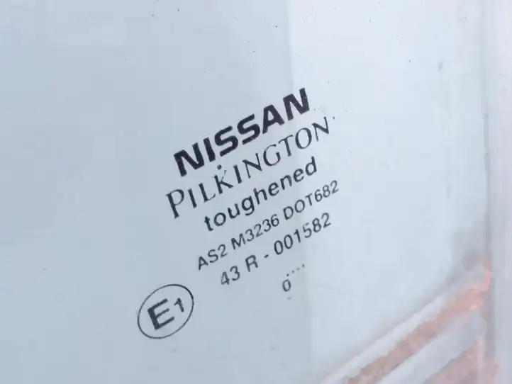 Nissan Almera N16 (2000 - 2010) AS2 Стекло задней двери — фото 2