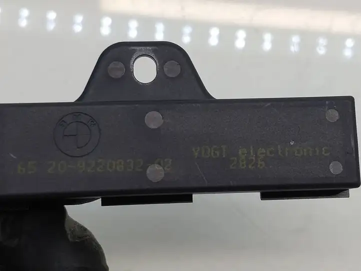 BMW 3 F30 F35 F31 (2012 - 2018) 9220832 Антенна бесключевого доступа — фото 4