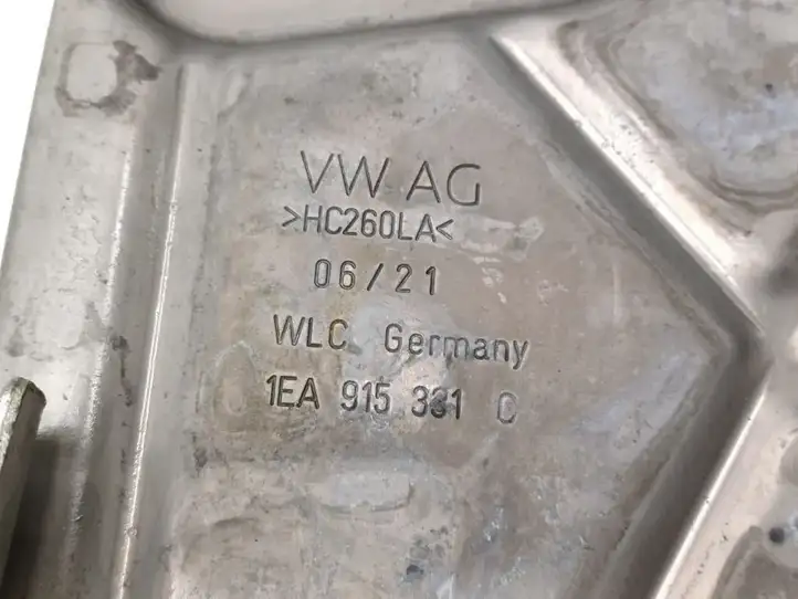 Volkswagen ID.4 (2020 - ) 1EA915331 Держатель аккумулятора — фото 2