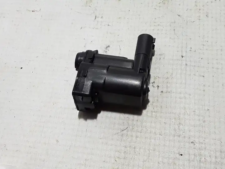 Volvo S60 (2018 - ) 31385289 Замок крышки топливного бака — фото 3