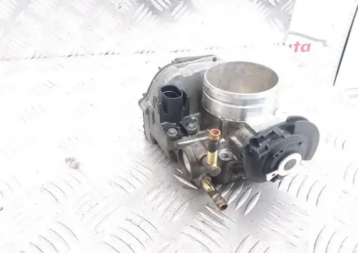 Volkswagen Bora (1998 - 2005) 06A133064H Дроссельная заслонка — фото 9