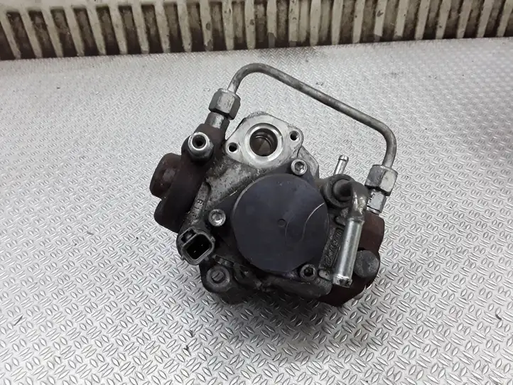 Toyota RAV 4 (XA30) (2006 - 2016) 221000R010 Топливный насос — фото 3