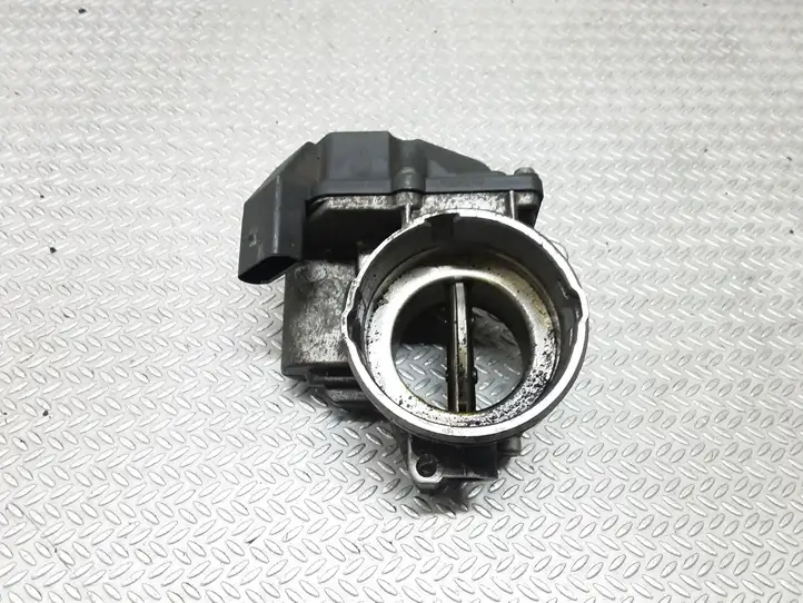 Audi A3/S3 8P (2004 - 2008) 03G128063A Дроссельная заслонка — фото 3