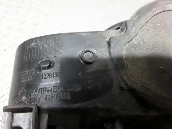 Opel Astra J (2009 - 2012) 13281387 Крышка топливного бака — фото 2