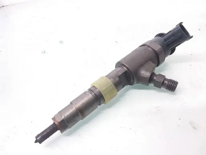 Ford Fiesta (2013 - 2017) CV6Q9F593AA Форсунка — фото 1