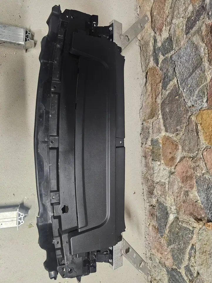 Volvo XC90 (2019 - ) 32216617 Амортизатор переднего бампера — фото 3