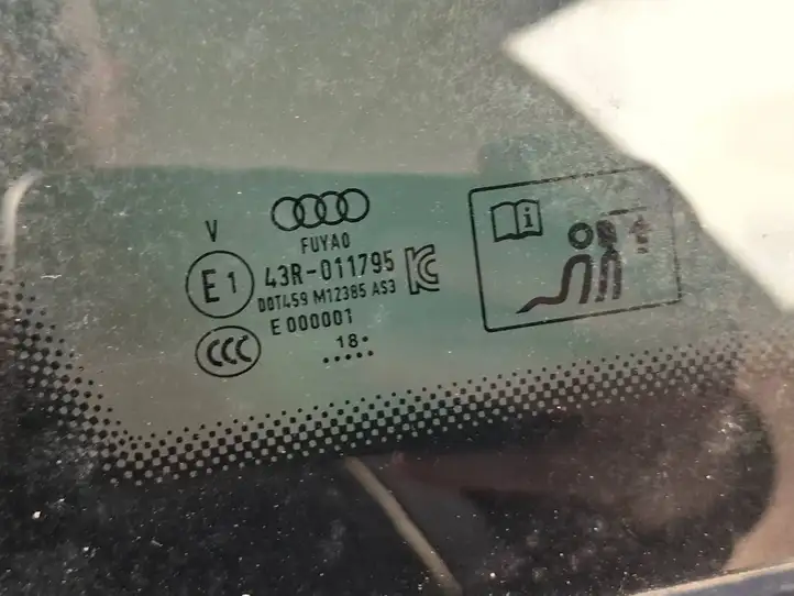 Audi A6 S6 C8 4K (2018 - ) 4K9845297A Заднее боковое стекло — фото 2