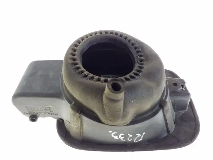 Volkswagen Bora (1998 - 2005) 1J0809857C Крышка топливного бака — фото 3