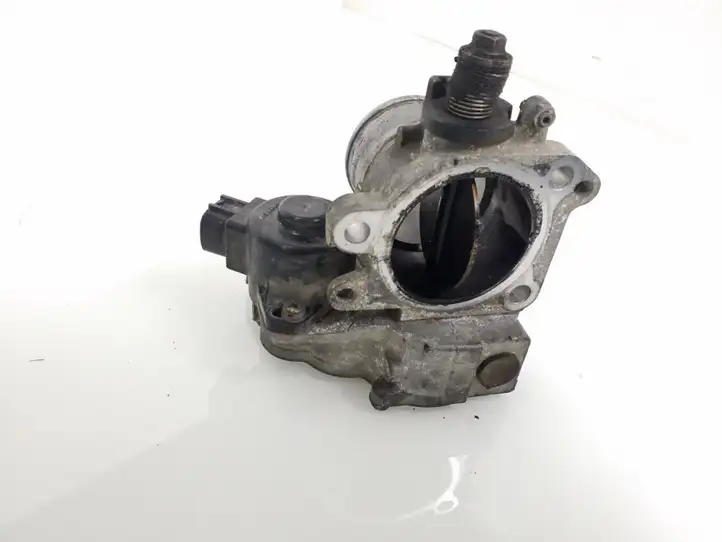 Toyota Avensis Verso (2001 - 2004) 8967221020 Дроссельная заслонка — фото 3