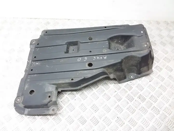 Toyota Corolla Verso AR10 (2004 - 2009) 583980F010 Защита топливного бака — фото 1