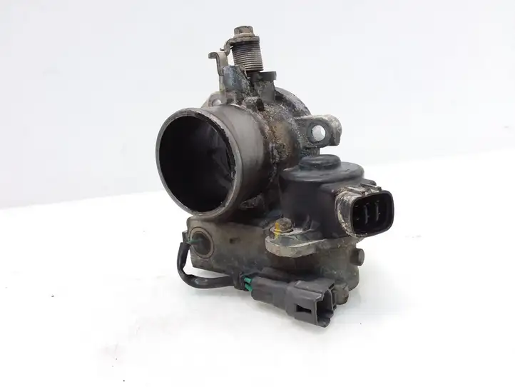 Toyota Avensis T250 (2003 - 2006) 8967221020 Дроссельная заслонка — фото 3