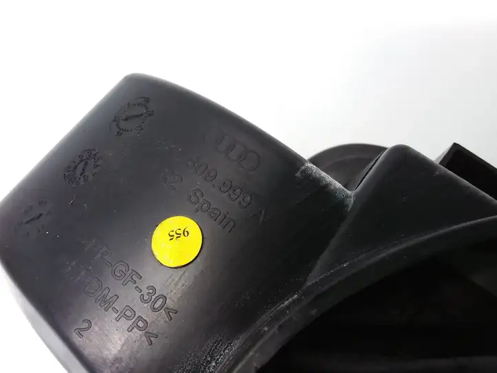 Audi A4 S4 B8 8K (2007 - 2011) 8K0010508R Крышка топливного бака — фото 6