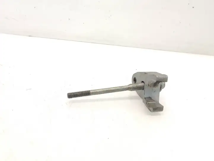 Audi A6 C7 (2011 - 2014) 059216J Держатель форсунки — фото 2