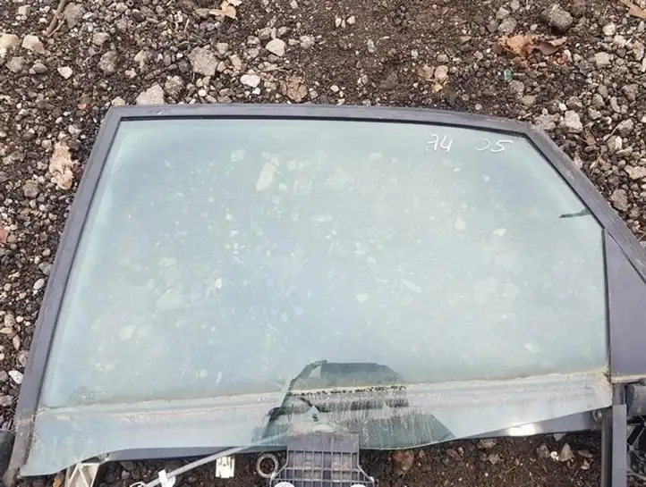 Audi A4 S4 B6 8E 8H (2000 - 2006) Стекло задней двери — фото 1
