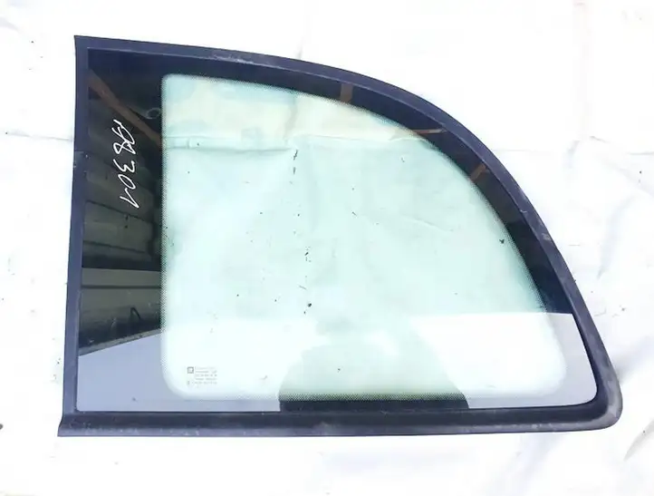 Opel Zafira A (1999 - 2003) Заднее боковое стекло — фото 1