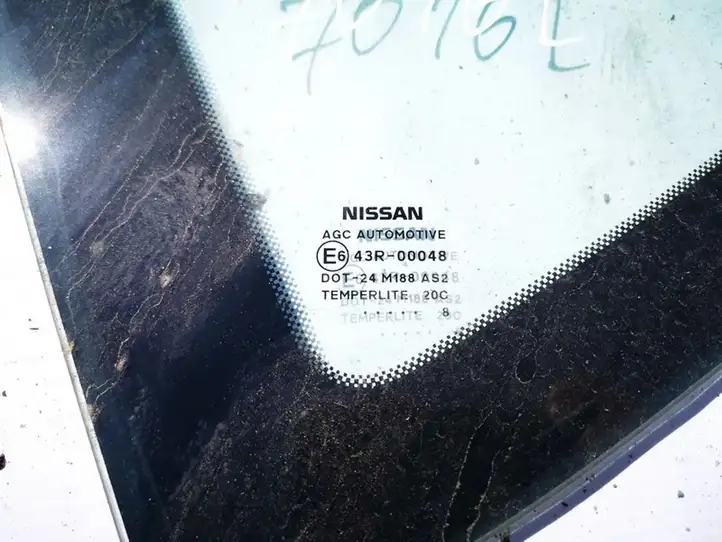 Nissan Qashqai (2006 - 2010) Заднее боковое стекло — фото 2