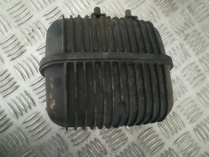 Audi A4 S4 B6 8E 8H (2000 - 2006) 8E0129955 Прочие внешние детали — фото 2