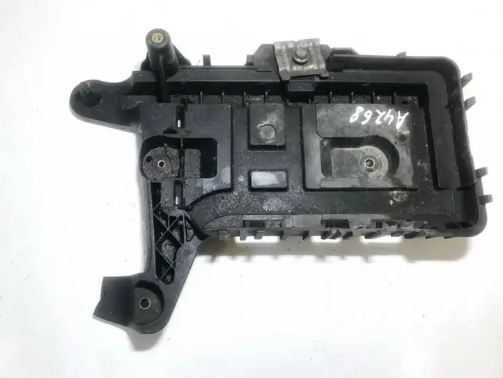 Volkswagen PASSAT CC (2008 - 2012) 1k0915333 Держатель аккумулятора — фото 1
