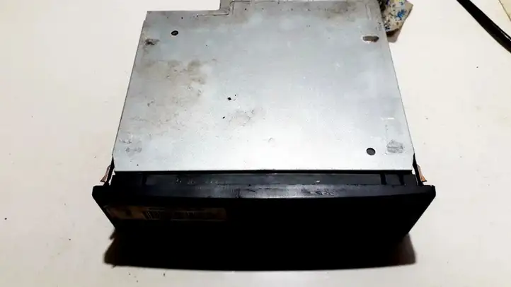 Renault Espace -  Grand espace IV (2004 - 2014)  8200205833 Звукоусилитель