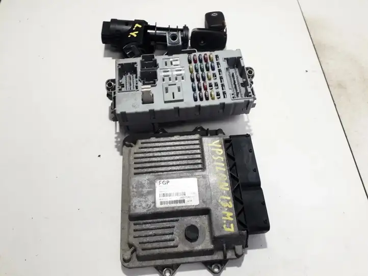 Lancia Ypsilon (2006 - 2011) 55195819 Комплект системы зажигания — фото 1