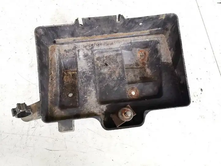 Opel Astra G (1998 - 2004) 09132098 Крышка ящика аккумулятора — фото 3