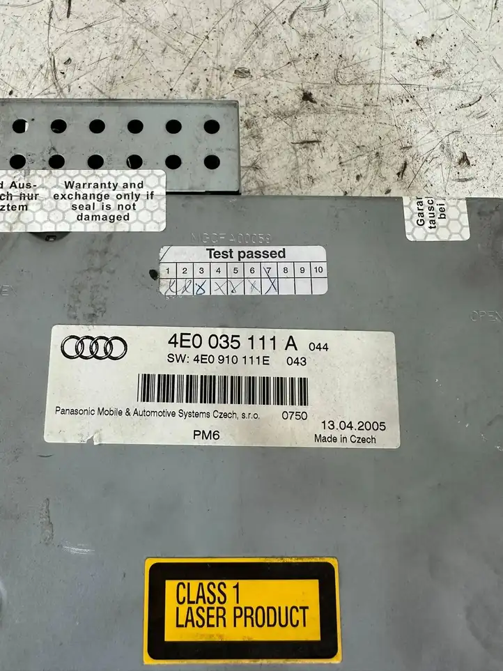 Audi A6 S6 C6 4F (2004 - 2008) 4E0035111A CD/DVD чейнджер — фото 2