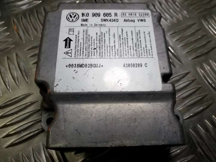 1K0909605R Volkswagen Golf V Oro pagalvių valdymo blokas