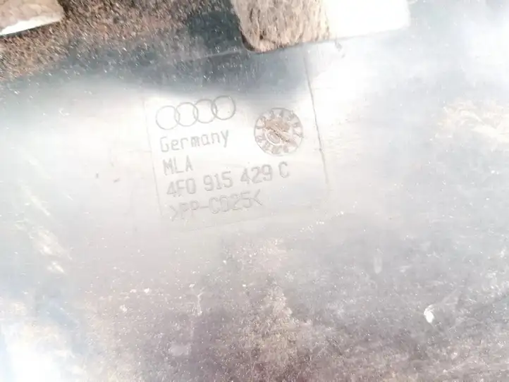 Audi A6 (2004 - 2008)  4F0915429C Крышка ящика аккумулятора