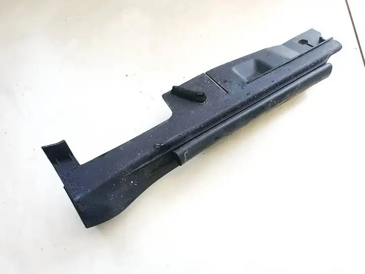 Toyota Avensis T270 (2009 - 2012)  5380705010 Другая внешняя деталь