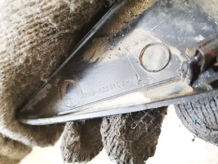 Ford Focus (1998 - 2004)  98aba254k06al Другая деталь салона