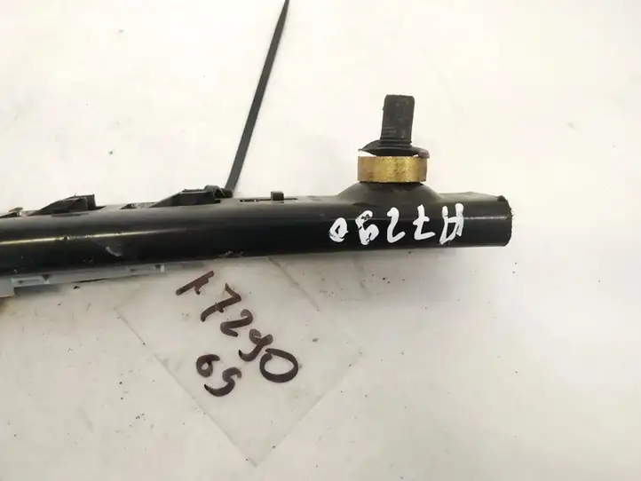 Chrysler Voyager (2001 - 2004) 04680460AI Прочие внешние детали — фото 2
