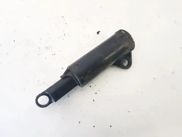 Ford Focus (2005 - 2008)  USP6062352 Другая внешняя деталь